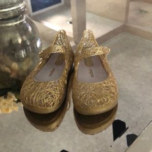 Gold Mini Melissa Size 8 toddler